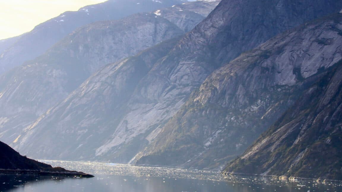 Tsunami 481 Meter di Alaska: Keberuntungan di Pagi Buta