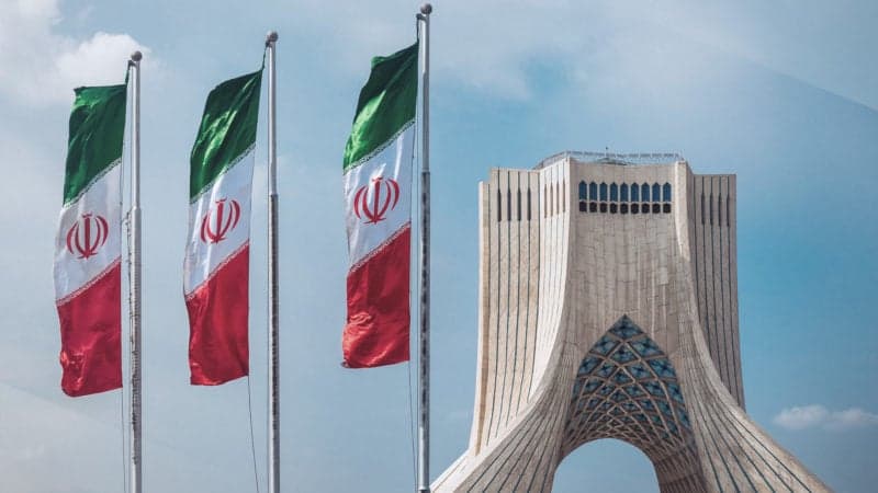AS Sikat Kripto Iran Hampir $1 Miliar, Strategi Baru Perang Digital?